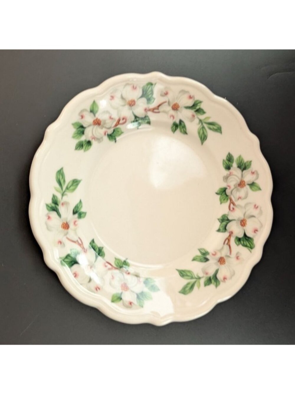 Syracuse China Dogwood Bread Plate Floral Border Scalloped Edge White Green